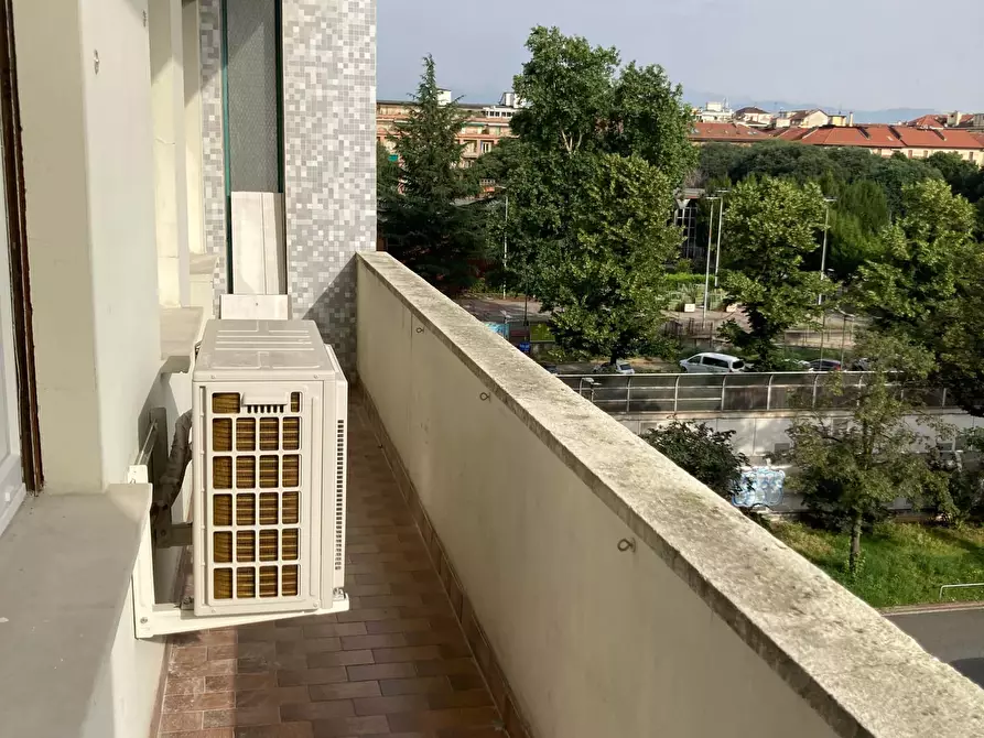 Immagine 7 di Camera in affitto  in Via Tiziano Vecellio46 a Torino