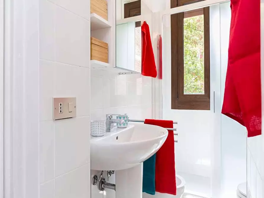 Immagine 30 di Camera in affitto  in Largo Cavalieri di Malta10 a Milano