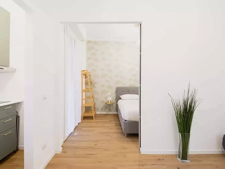 Immagine 13 di Appartamento in affitto  in Viale Col di Lana6a a Milano