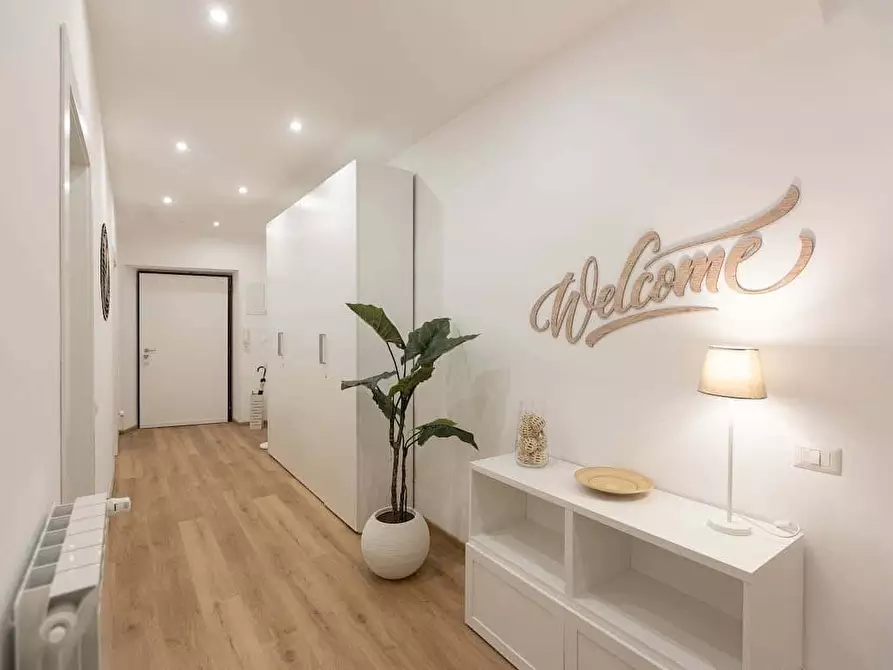 Immagine 7 di Appartamento in affitto  in Via Angelo Poliziano61 a Roma