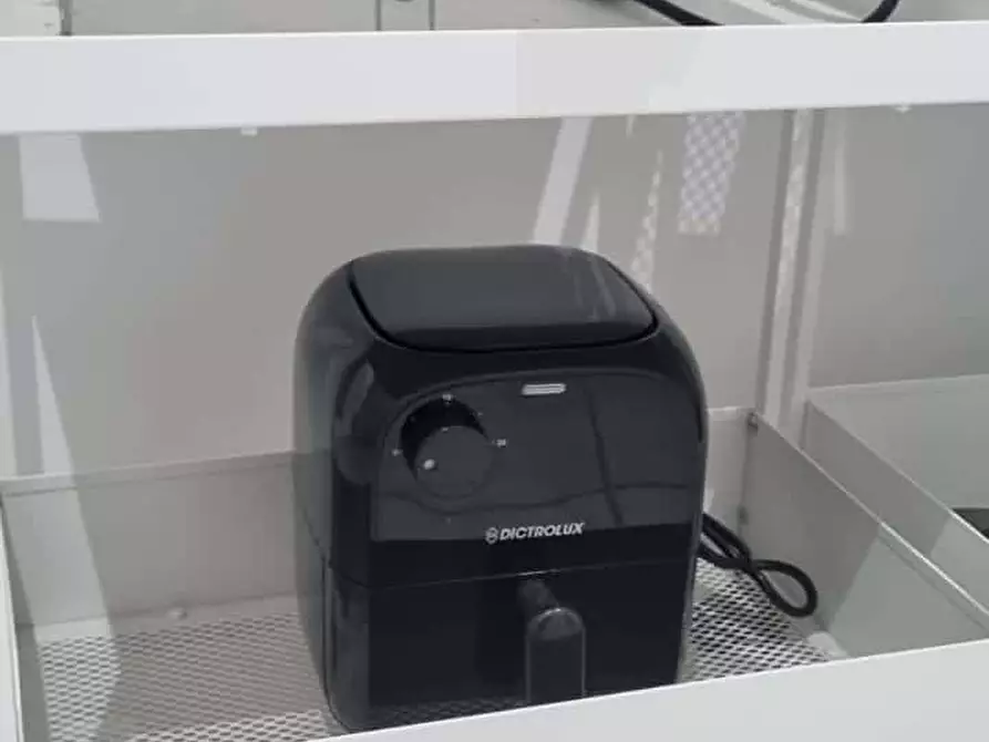 Immagine 31 di Camera in affitto  in Via dei Tribunali268 a Napoli