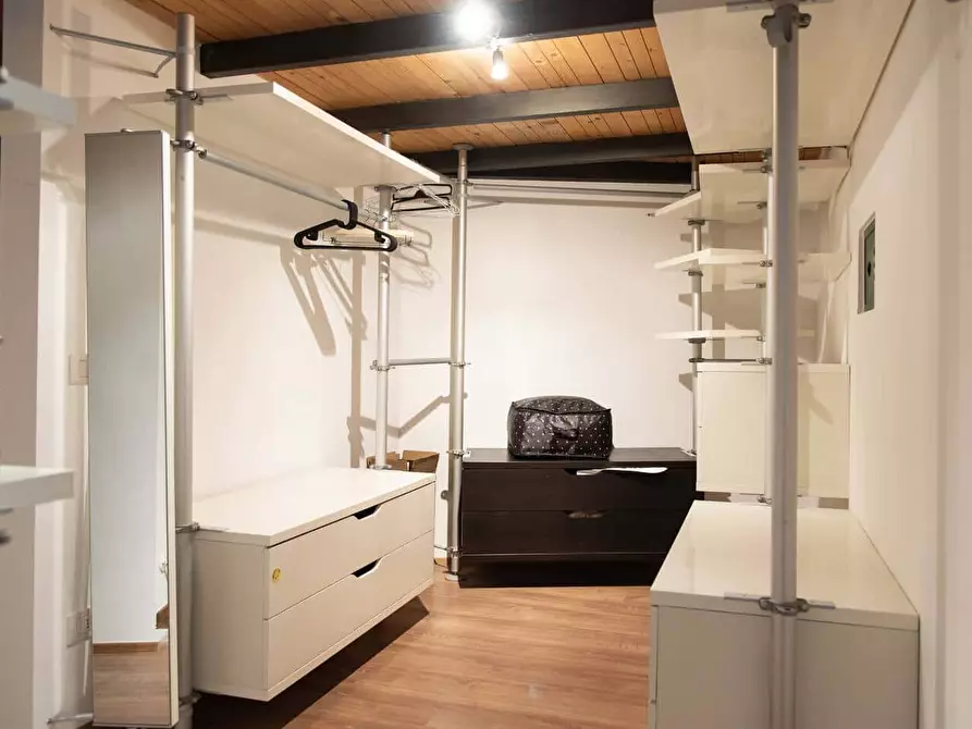 Immagine 9 di Appartamento in affitto  in Via Enrico Caviglia5 a Milano