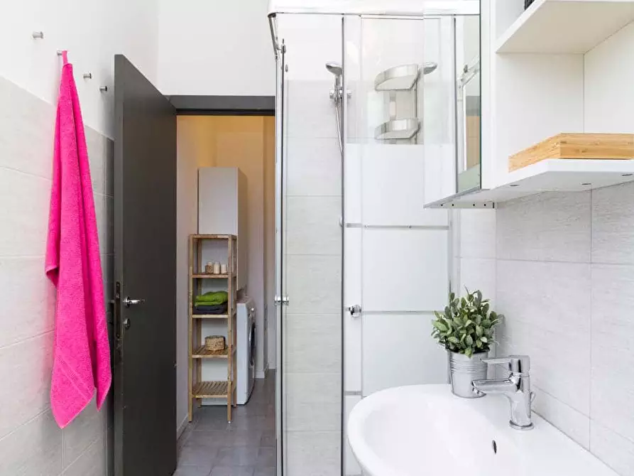 Immagine 15 di Camera in affitto  in Via Larga26 a Milano