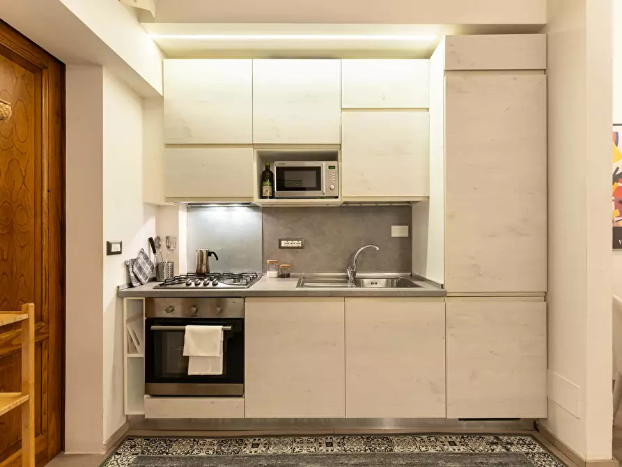 Immagine 7 di Appartamento in affitto  in Via della Pergola a Firenze