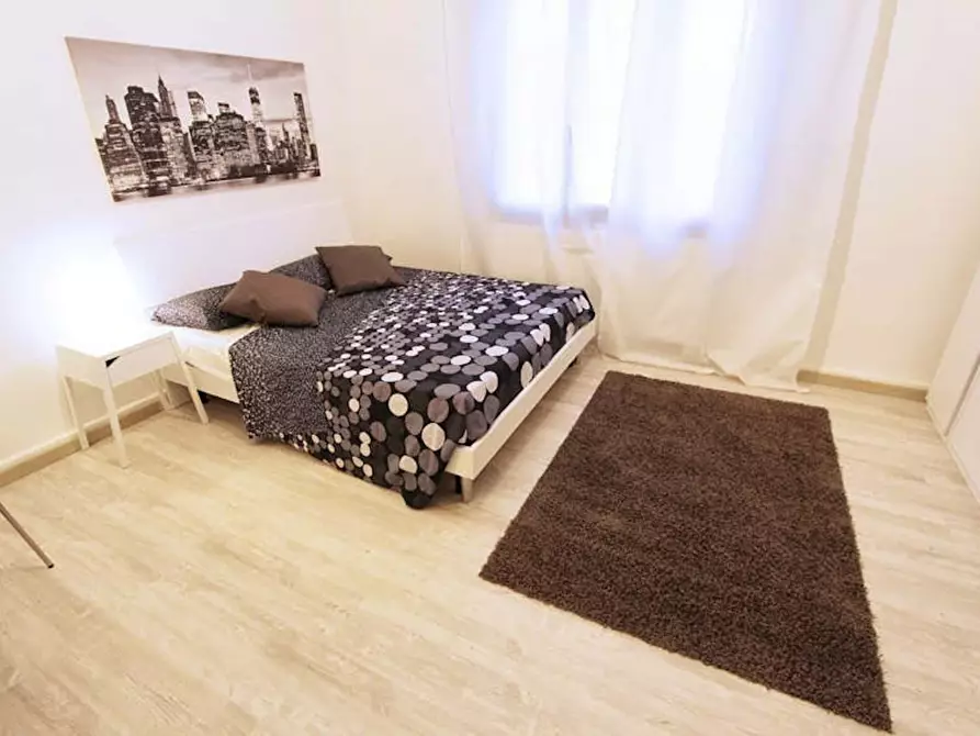 Immagine 1 di Camera in affitto  in Via Bissuola120 a Venezia