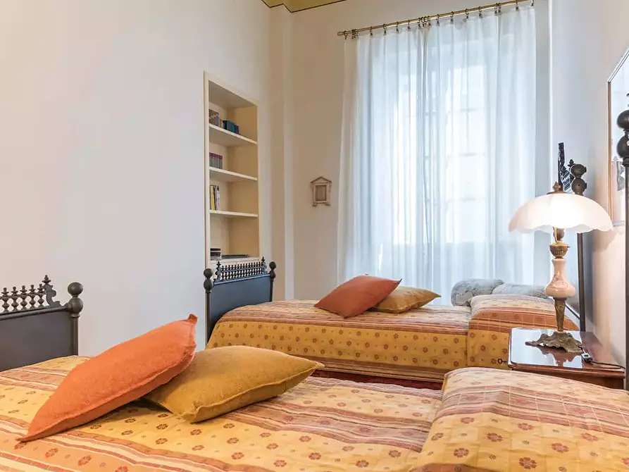 Immagine 15 di Appartamento in affitto  in Via Fillungo1 a Lucca