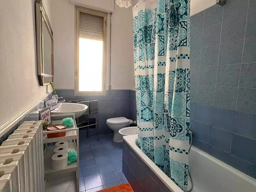 Immagine 8 di Camera in affitto  in Via Mario Bastia24 a Bologna