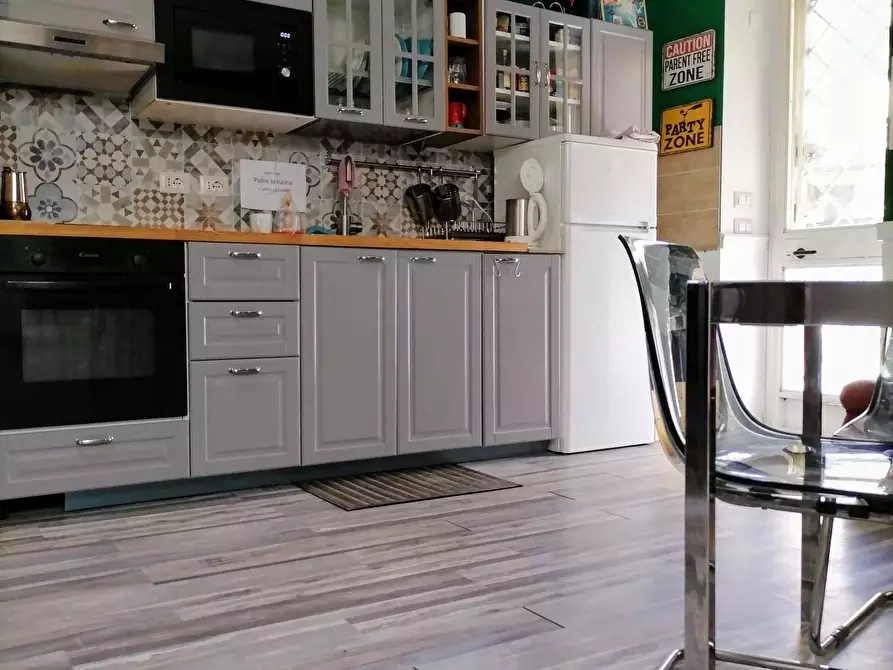 Immagine 10 di Camera in affitto  in Viale Leonardo da Vinci223 a Roma