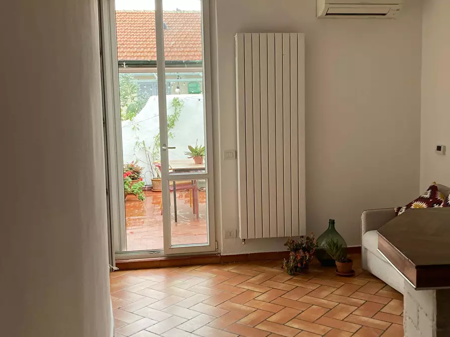 Immagine 7 di Appartamento in affitto  in Via Monte Nevoso8 a Milano