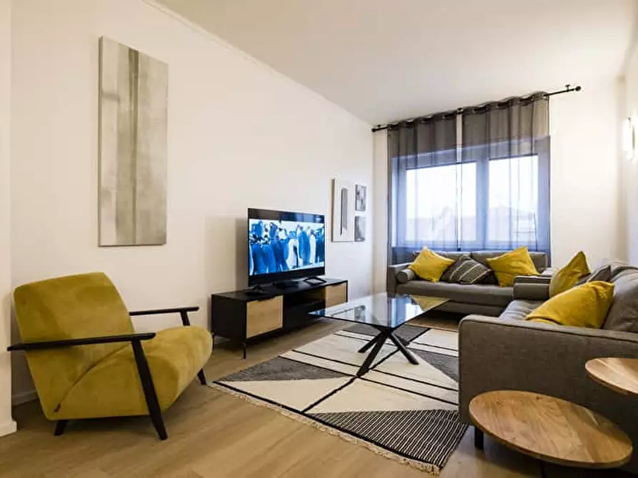 Immagine 12 di Camera in affitto  in Via Madama Cristina142 a Torino