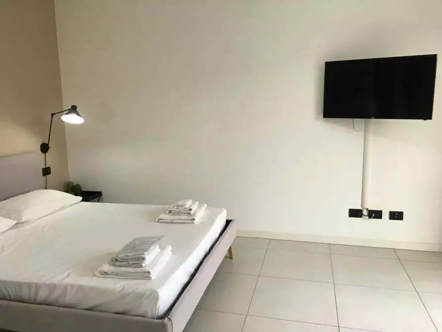 Immagine 4 di Appartamento in affitto  in Via Luigi Mercantini a Milano