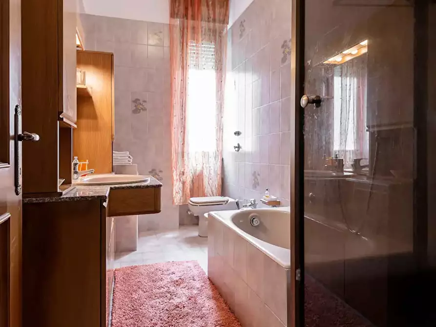 Immagine 30 di Appartamento in affitto  in Via Paolo Sarpi1 a Milano