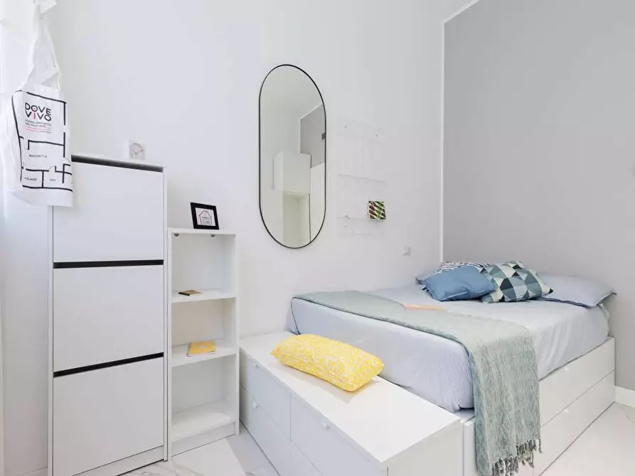 Immagine 6 di Camera in affitto  in Viale Bligny28 a Milano
