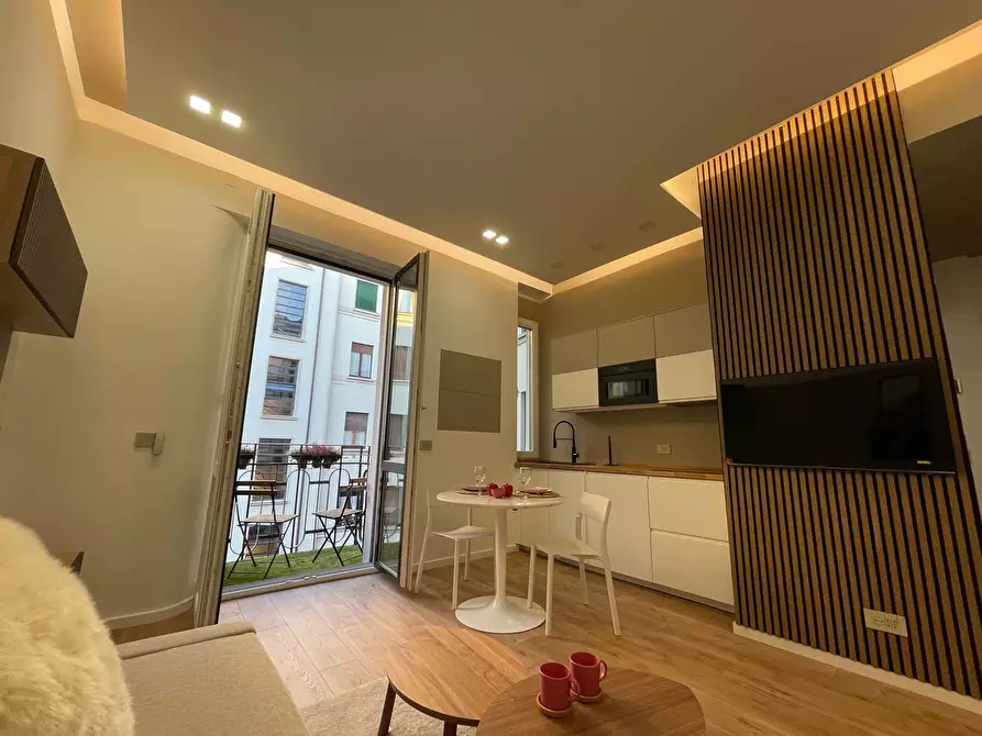 Immagine 4 di Appartamento in affitto  in Corso Vercelli7 a Milano