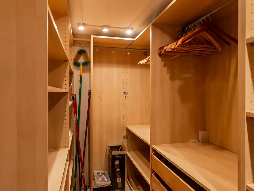 Immagine 10 di Appartamento in affitto  in Via Savena Antico a Bologna