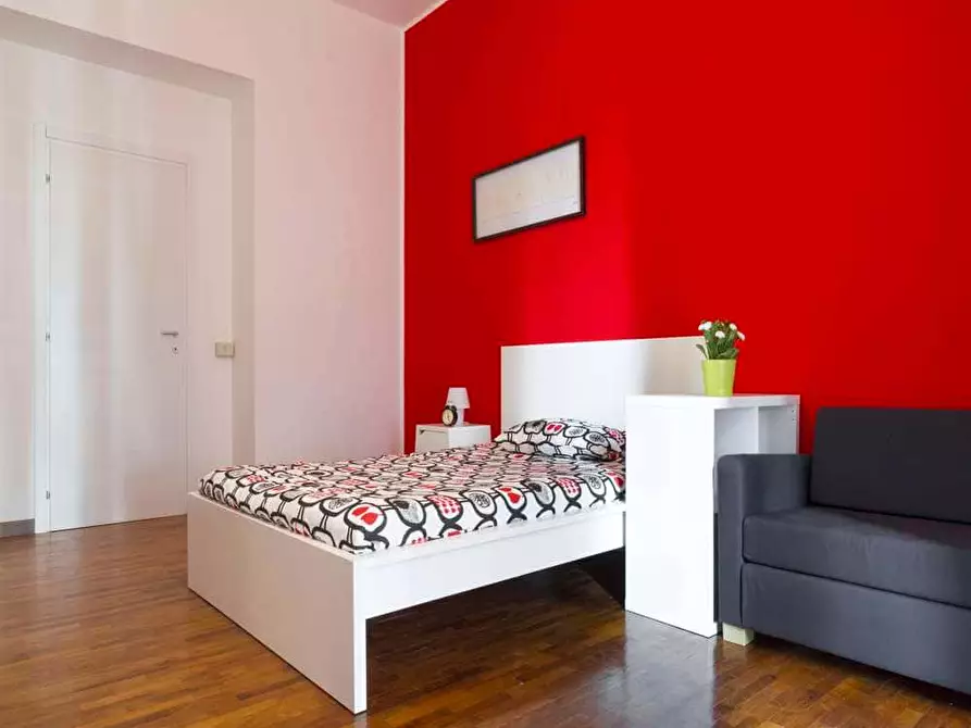 Immagine 8 di Camera in affitto  in Viale Sabotino5 a Milano