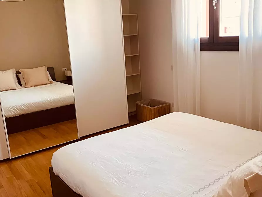 Immagine 1 di Appartamento in affitto  in Via Giovanni Ansaldo12 a Milano