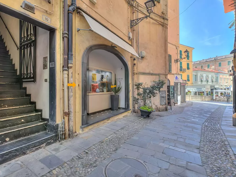 Immagine 23 di Appartamento in affitto  in Via Francesco Corradi10 a San Remo