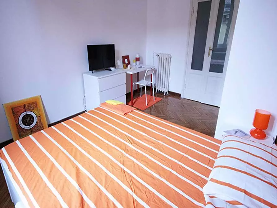 Immagine 3 di Camera in affitto  in Via Guercino10 a Milano