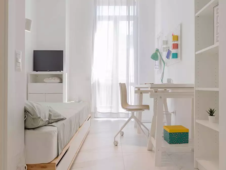 Immagine 10 di Camera in affitto  in Viale Bligny28 a Milano