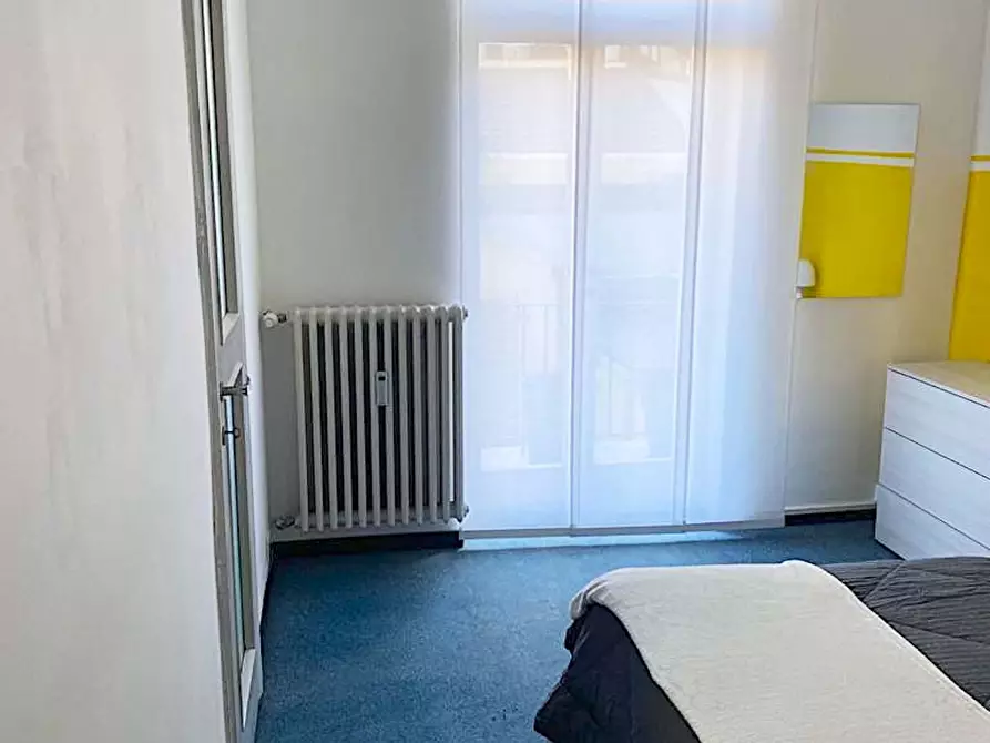 Immagine 15 di Appartamento in affitto  in Via Giovanni Segantini75 a Milano