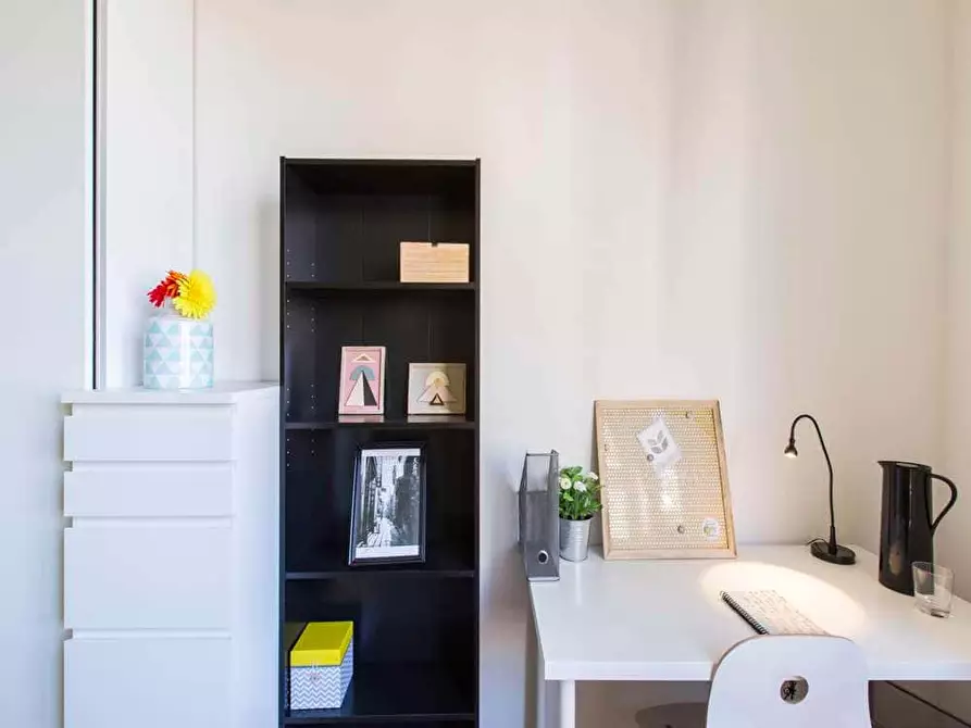 Immagine 1 di Camera in affitto  in Largo Fratelli Cervi1 a Milano