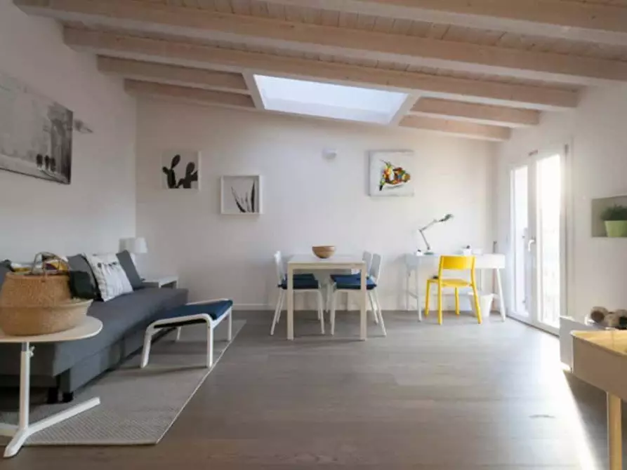 Immagine 4 di Appartamento in affitto  in Via Carlo Farini82 a Milano