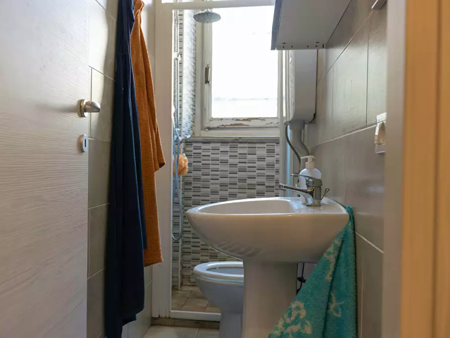 Immagine 8 di Camera in affitto  in Via Aldo Barbaro15 a Torino