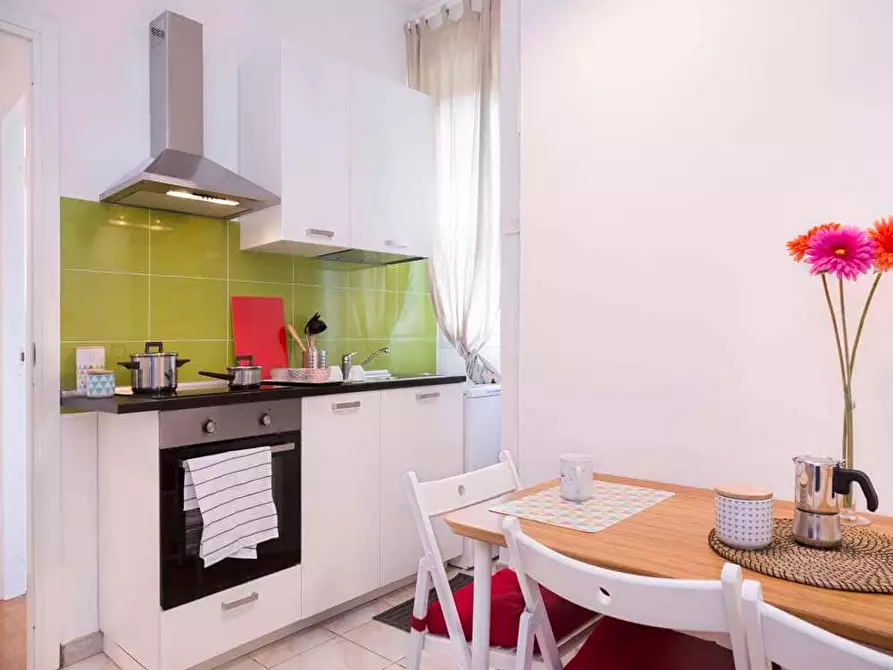 Immagine 12 di Camera in affitto  in Via Salvatore Barzilai9 a Milano