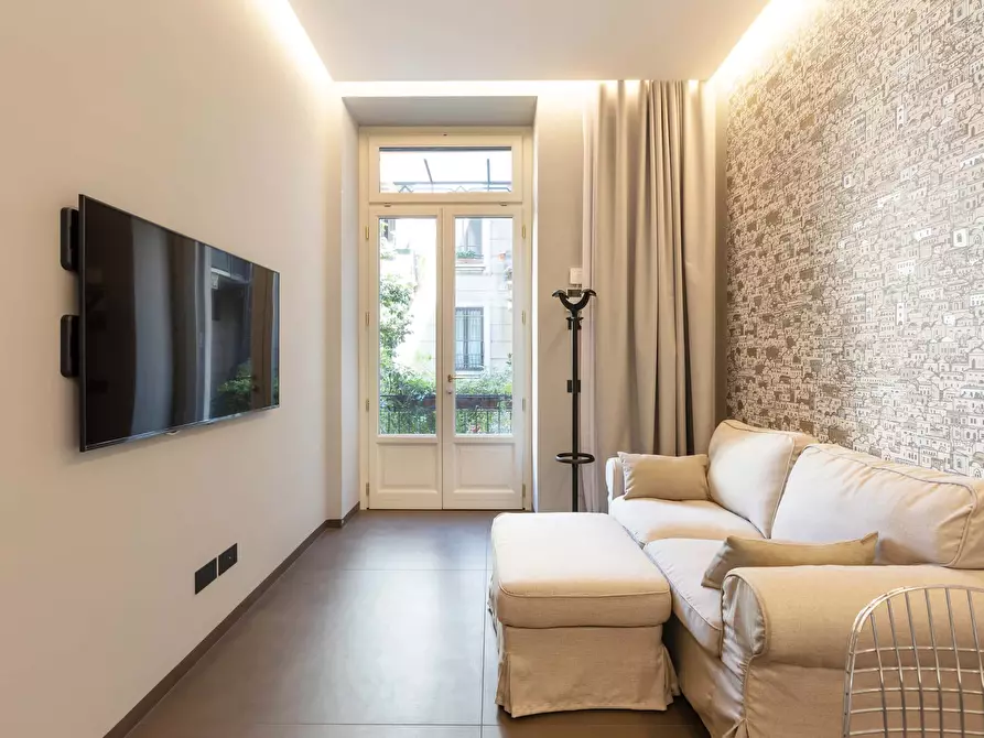 Immagine 46 di Appartamento in affitto  in Via Guido D'Arezzo8 a Milano