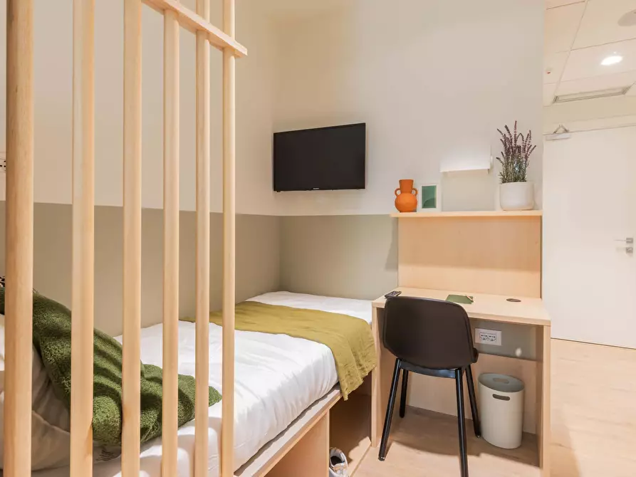 Immagine 7 di Camera in affitto  in Via Lepontina4 a Milano