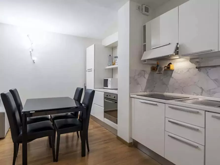 Immagine 10 di Appartamento in affitto  in Via Vigevano13 a Milano