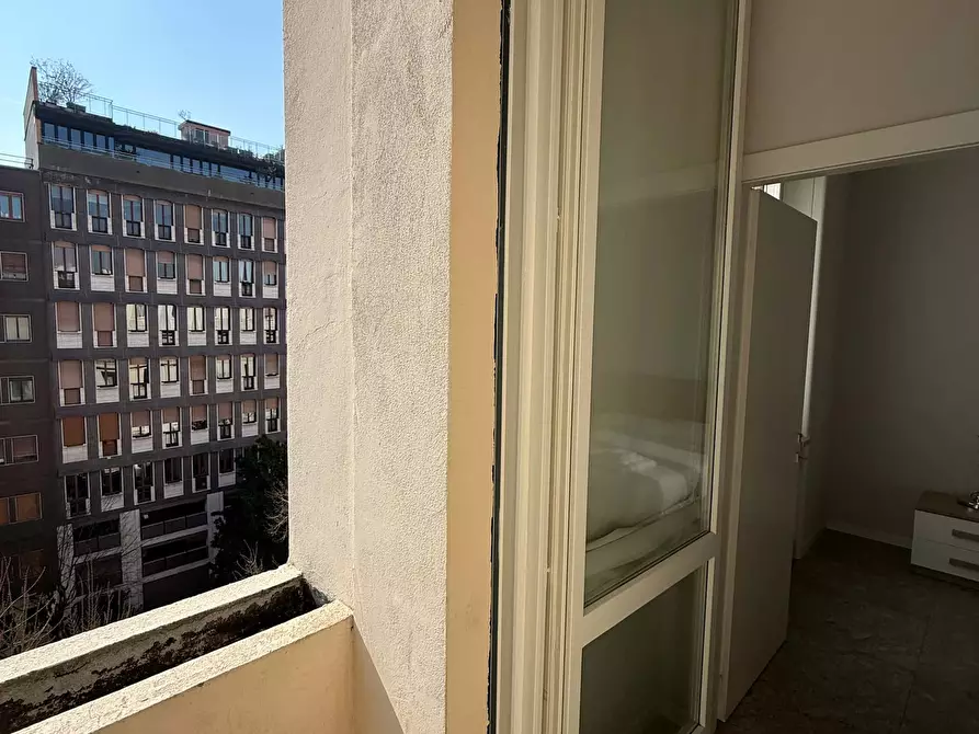 Immagine 5 di Appartamento in affitto  in Viale Beatrice d'Este1 a Milano