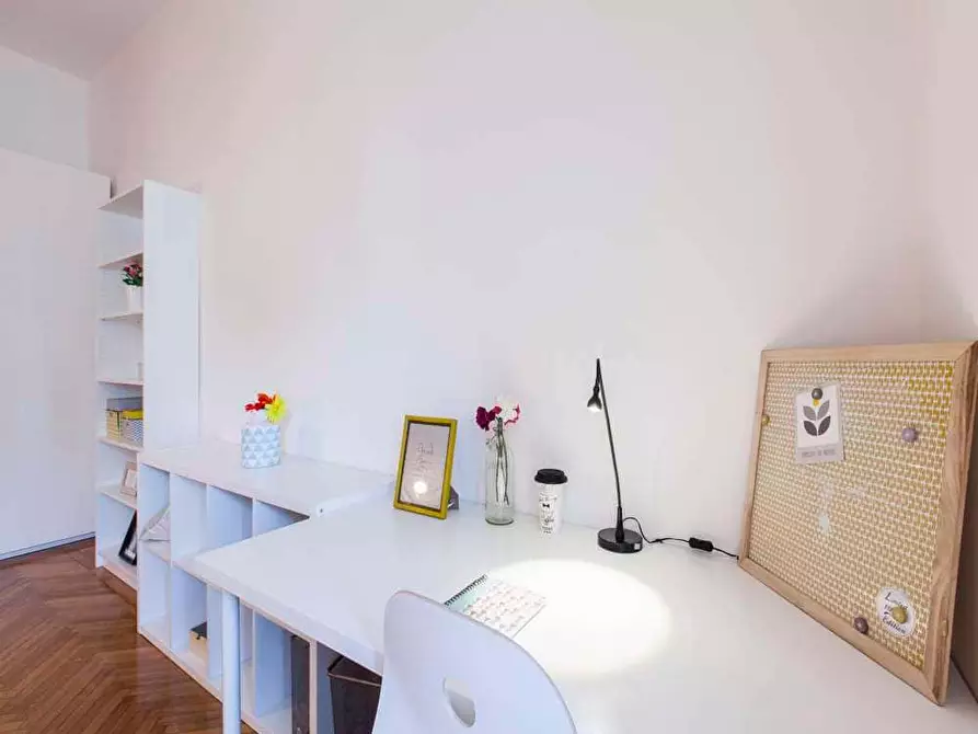 Immagine 1 di Camera in affitto  in Viale Emilio Caldara9 a Milano