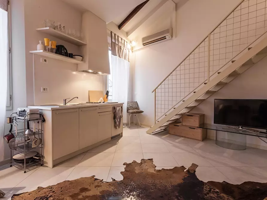 Immagine 8 di Appartamento in affitto  in Via Castiglione76 a Bologna
