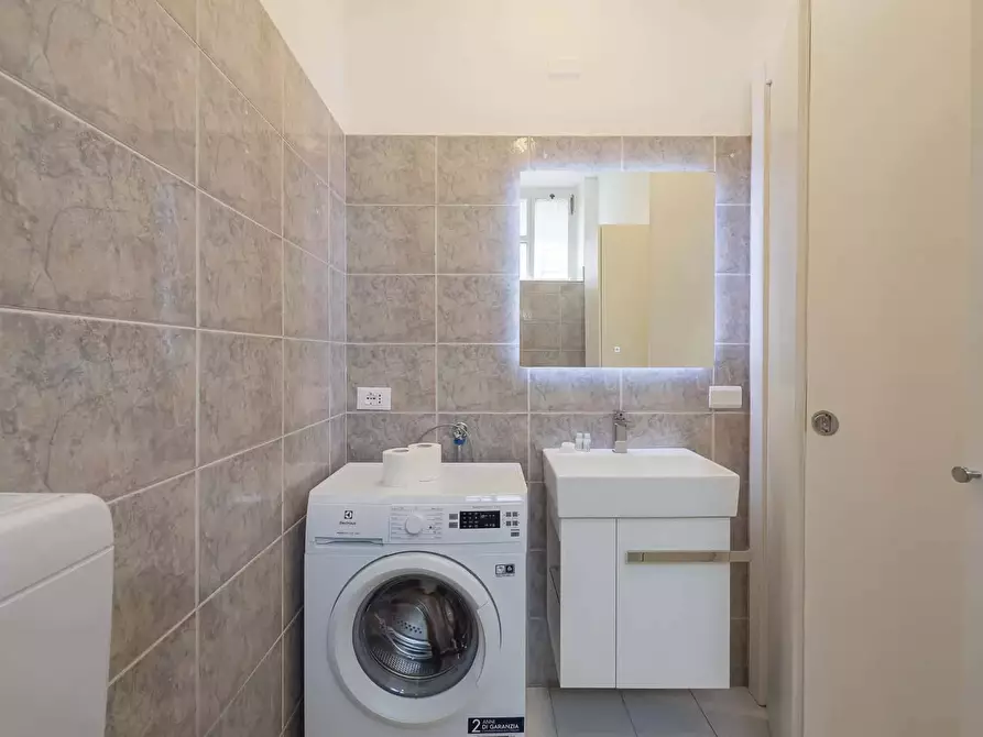 Immagine 13 di Appartamento in affitto  in Via Accademia53 a Milano