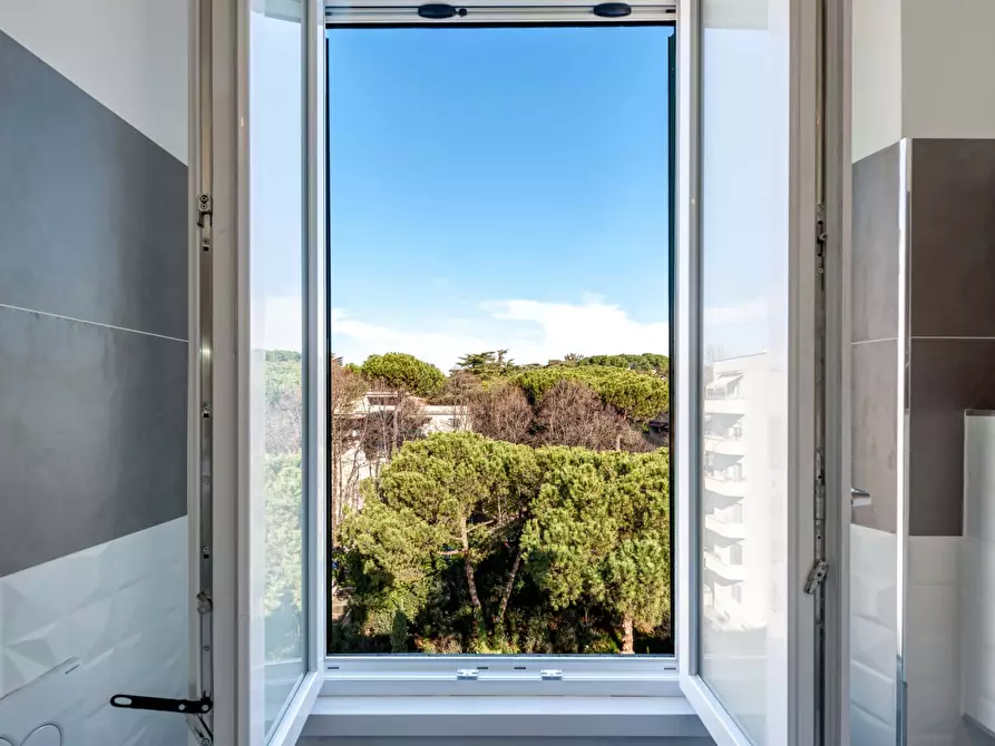 Immagine 18 di Appartamento in affitto  in Via Costantino72 a Roma
