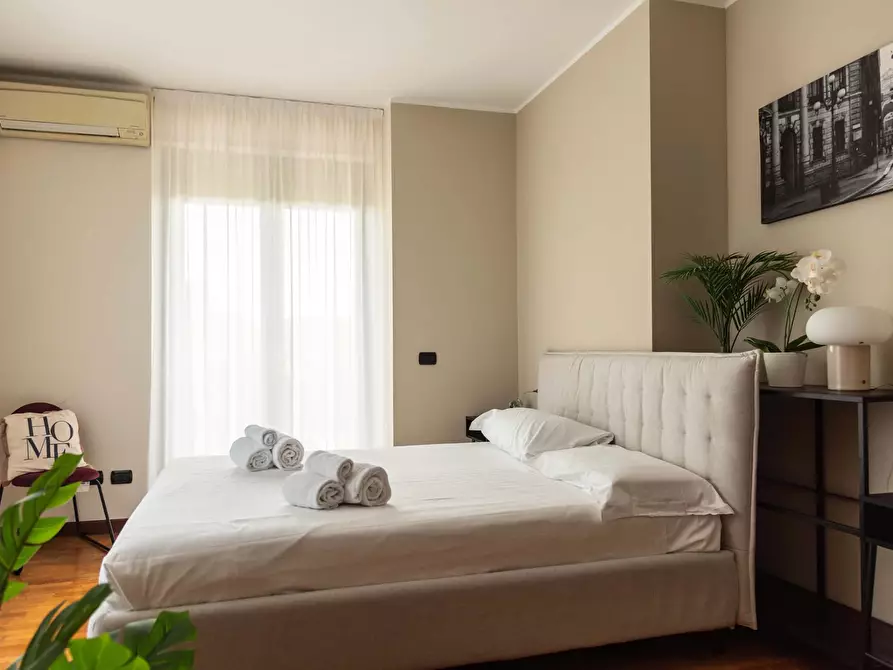 Immagine 3 di Appartamento in affitto  in Via Vico Magistretti3 a Milano