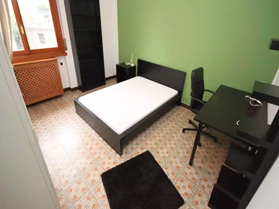 Immagine 11 di Camera in affitto  in Via Sebastiano Veniero38 a Milano