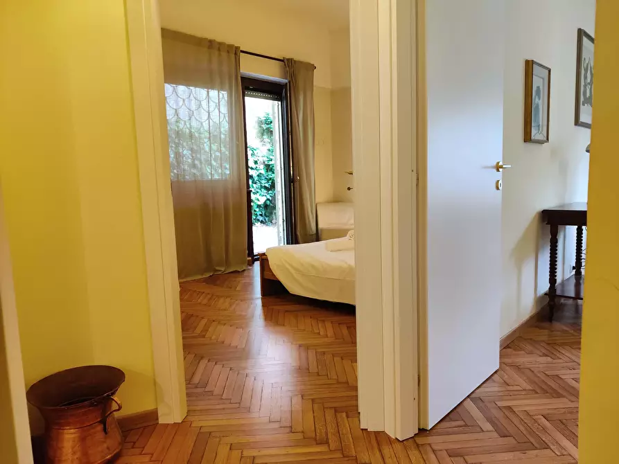 Immagine 6 di Appartamento in affitto  in Via Nera9 a Roma