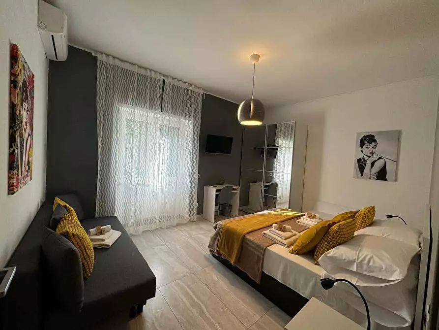 Immagine 25 di Appartamento in affitto  in Via Camillo Peano14 a Roma