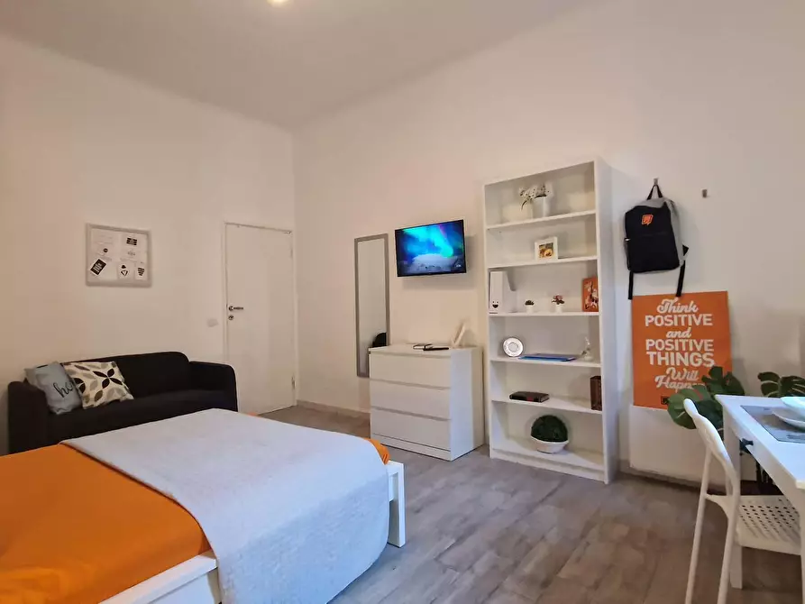 Immagine 2 di Camera in affitto  in Via in Selci54 a Roma