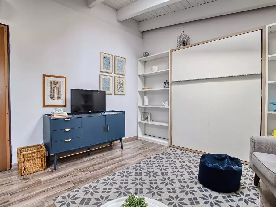 Immagine 15 di Appartamento in affitto  in Via Volvinio46 a Milano