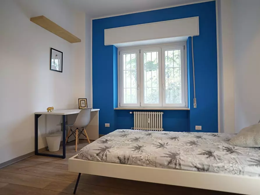 Immagine 2 di Camera in affitto  in Viale Caterina da Forlì50 a Milano