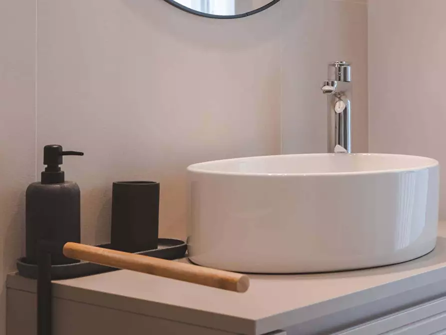 Immagine 10 di Appartamento in affitto  in Via Milano17 a Trieste