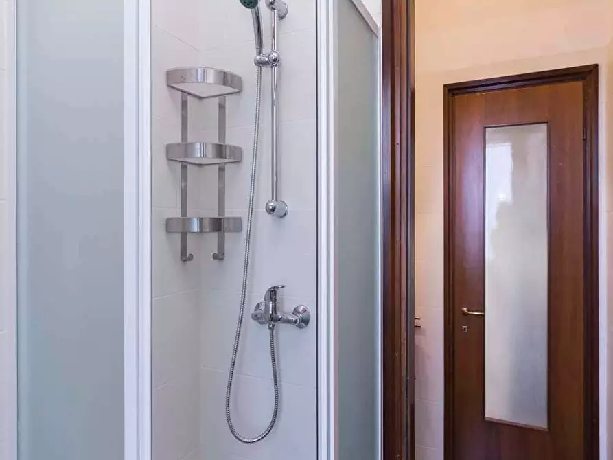 Immagine 41 di Camera in affitto  in via Rosa Vergani Marelli2 a Milano