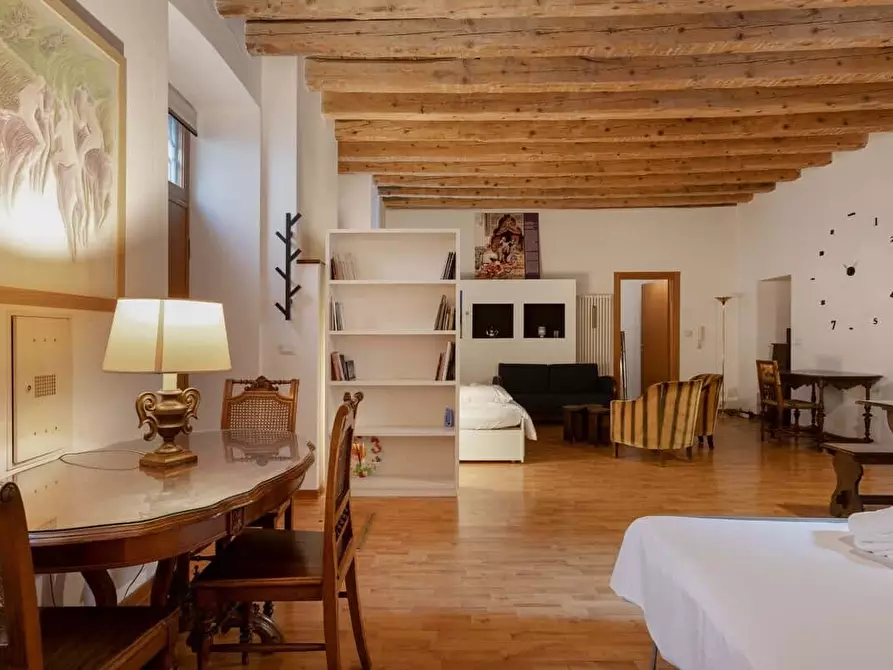 Immagine 2 di Appartamento in affitto  in Via Giacomo Ciamician8a a Trieste