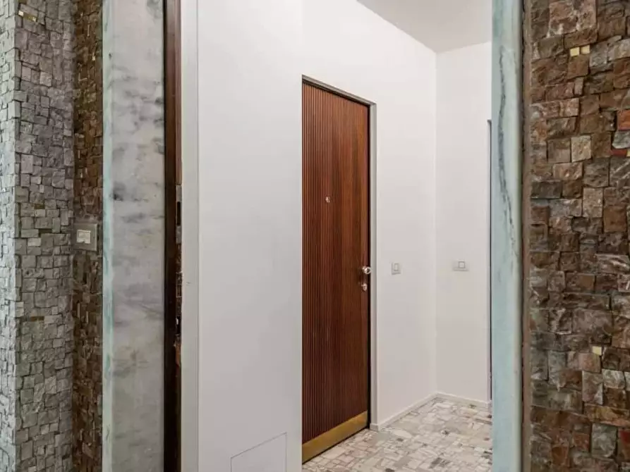 Immagine 21 di Appartamento in affitto  in Corso Magenta83 a Milano