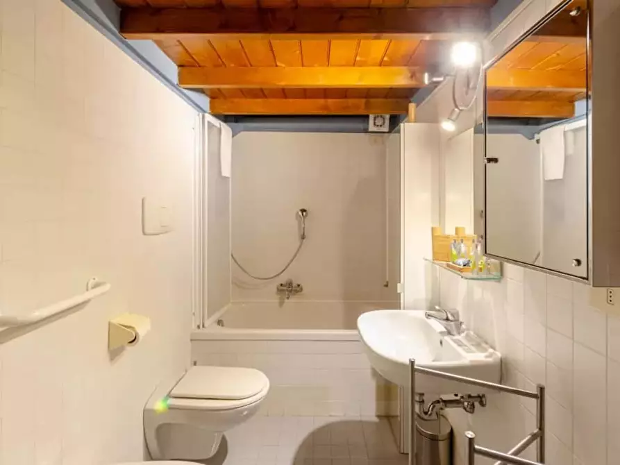 Immagine 22 di Appartamento in affitto  in Via XXV Aprile137 a Sestri Levante