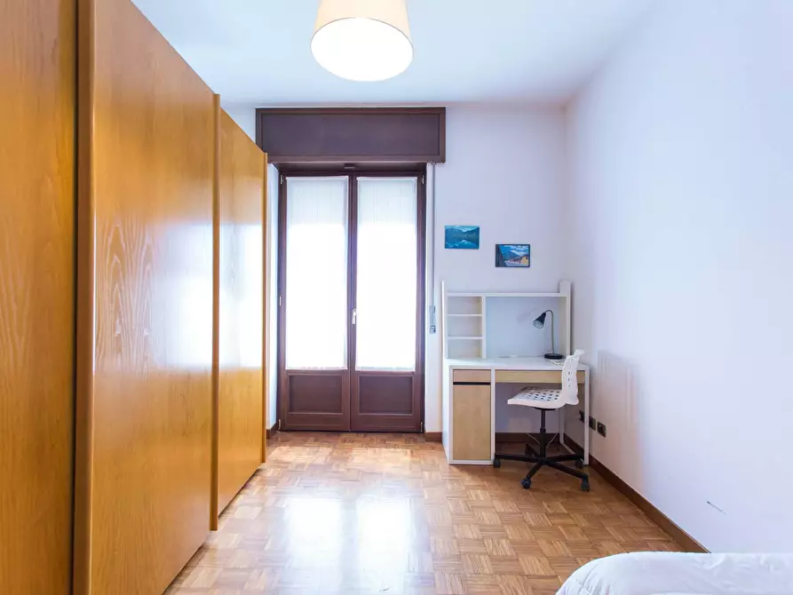 Immagine 16 di Appartamento in affitto  in Via Luigi Settembrini a Milano